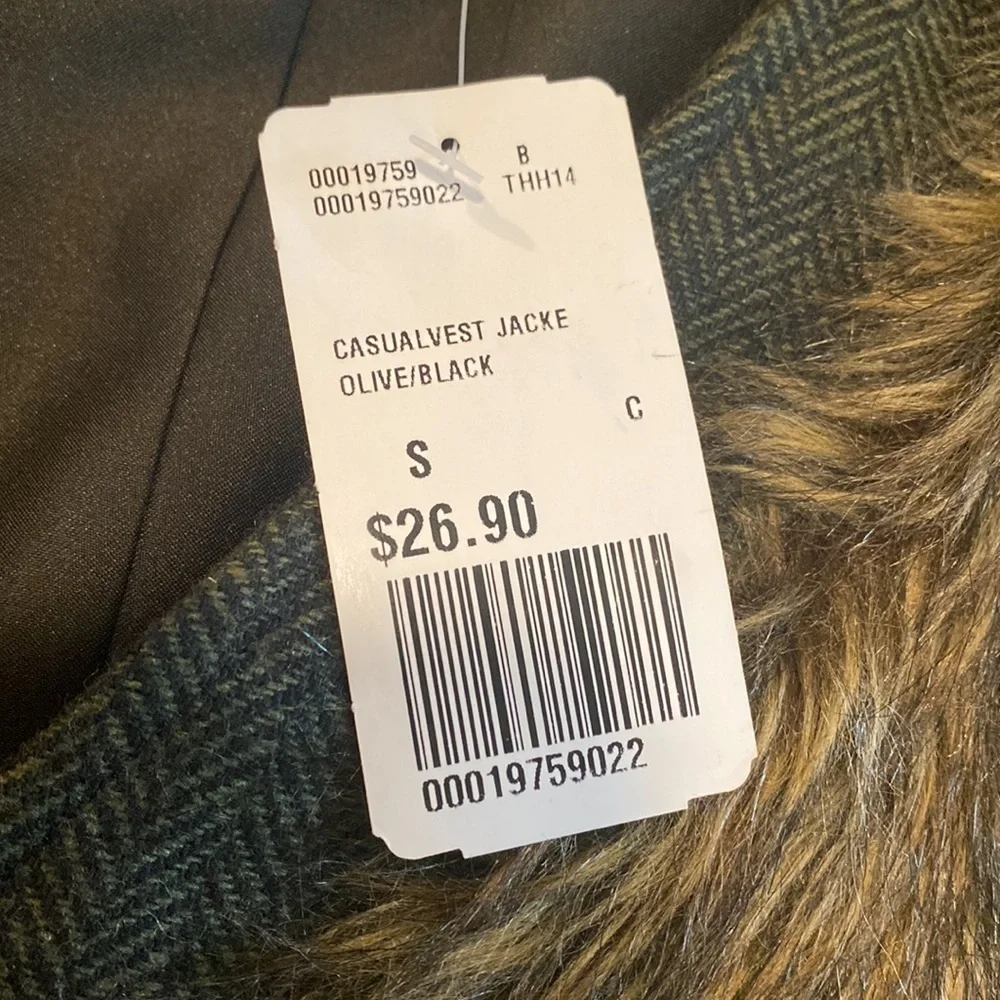 NWT Casual Faux Fur & Tweed 3 Button Vest Size Small